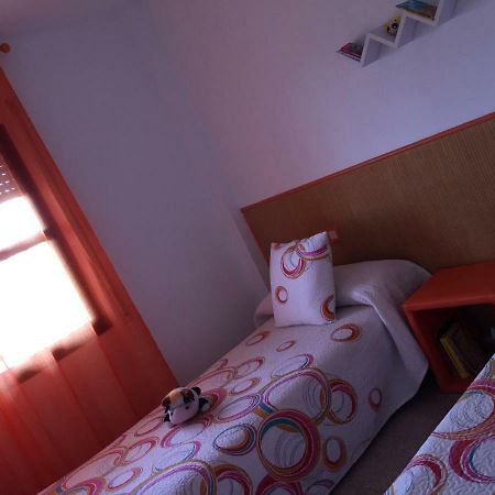 Bonito Y Acogedor Apartamento Con Fibra Salou Exterior foto