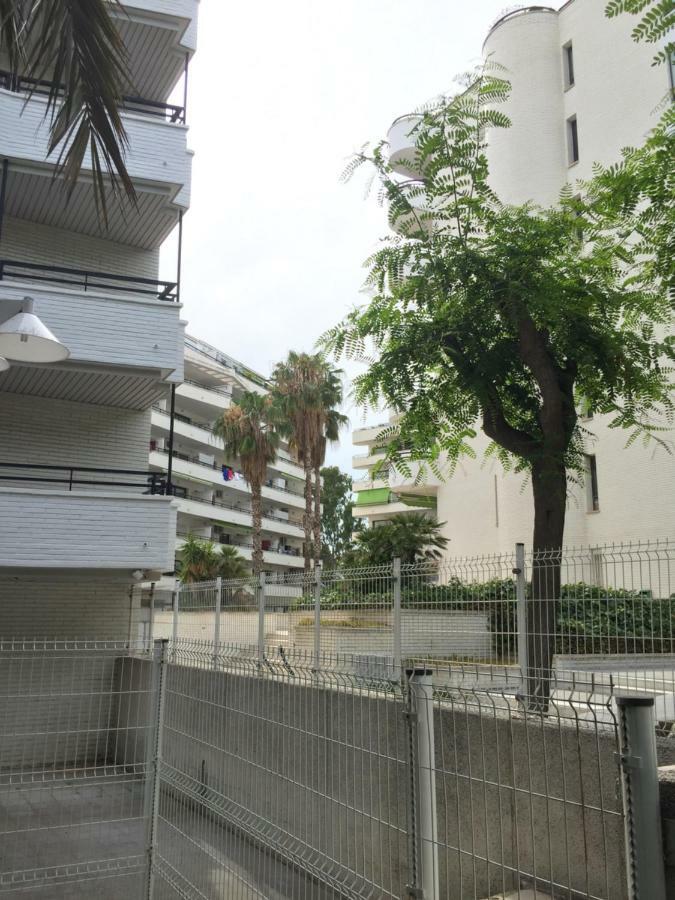 Bonito Y Acogedor Apartamento Con Fibra Salou Exterior foto